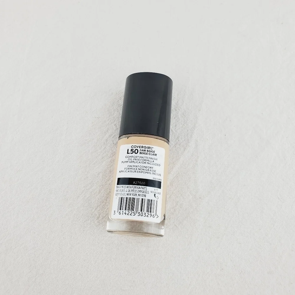 LAST ONE 🔥Covergirl trublend matte made foundation